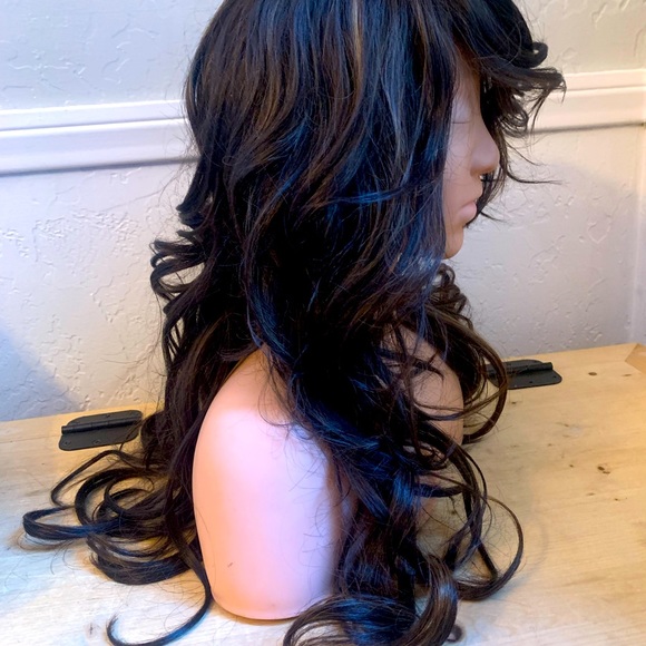 Dark brunette Wig - Picture 3 of 11